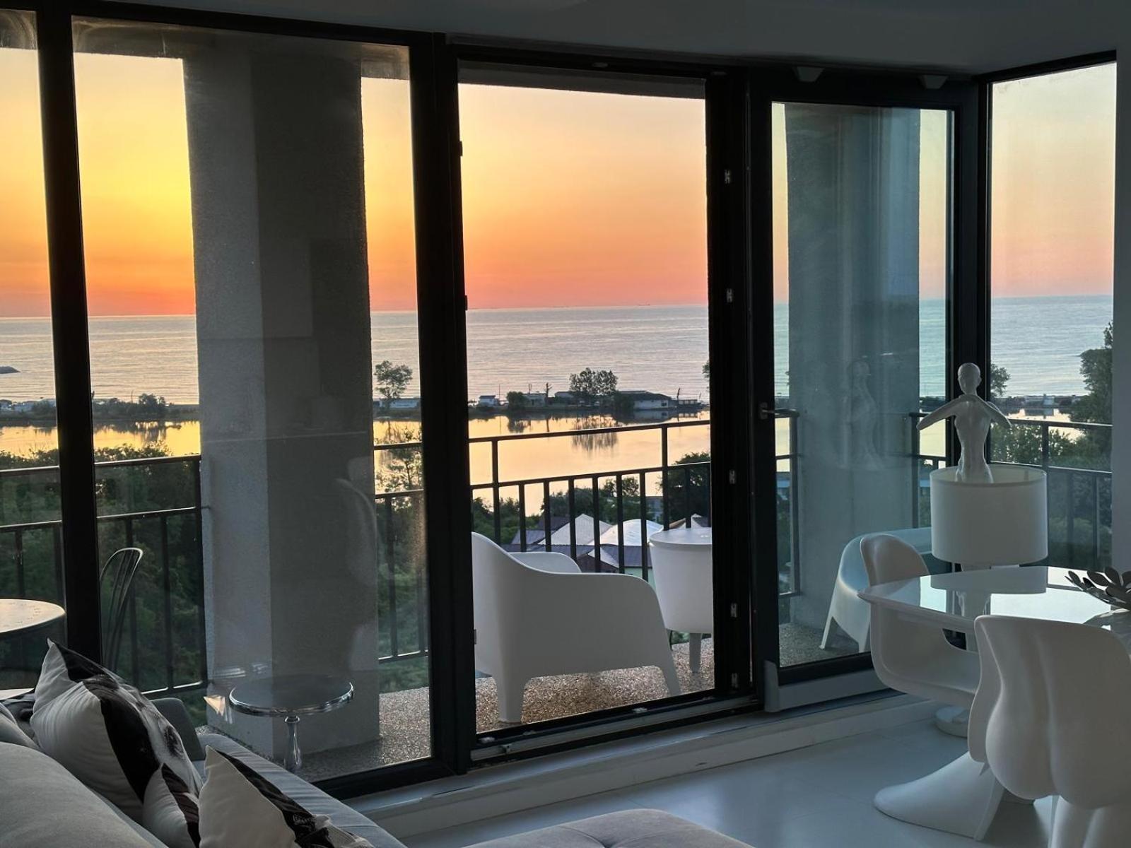 Donna Alba Seaview Penthouse, casa ta de pe plajă Apartment Neptun Exterior foto