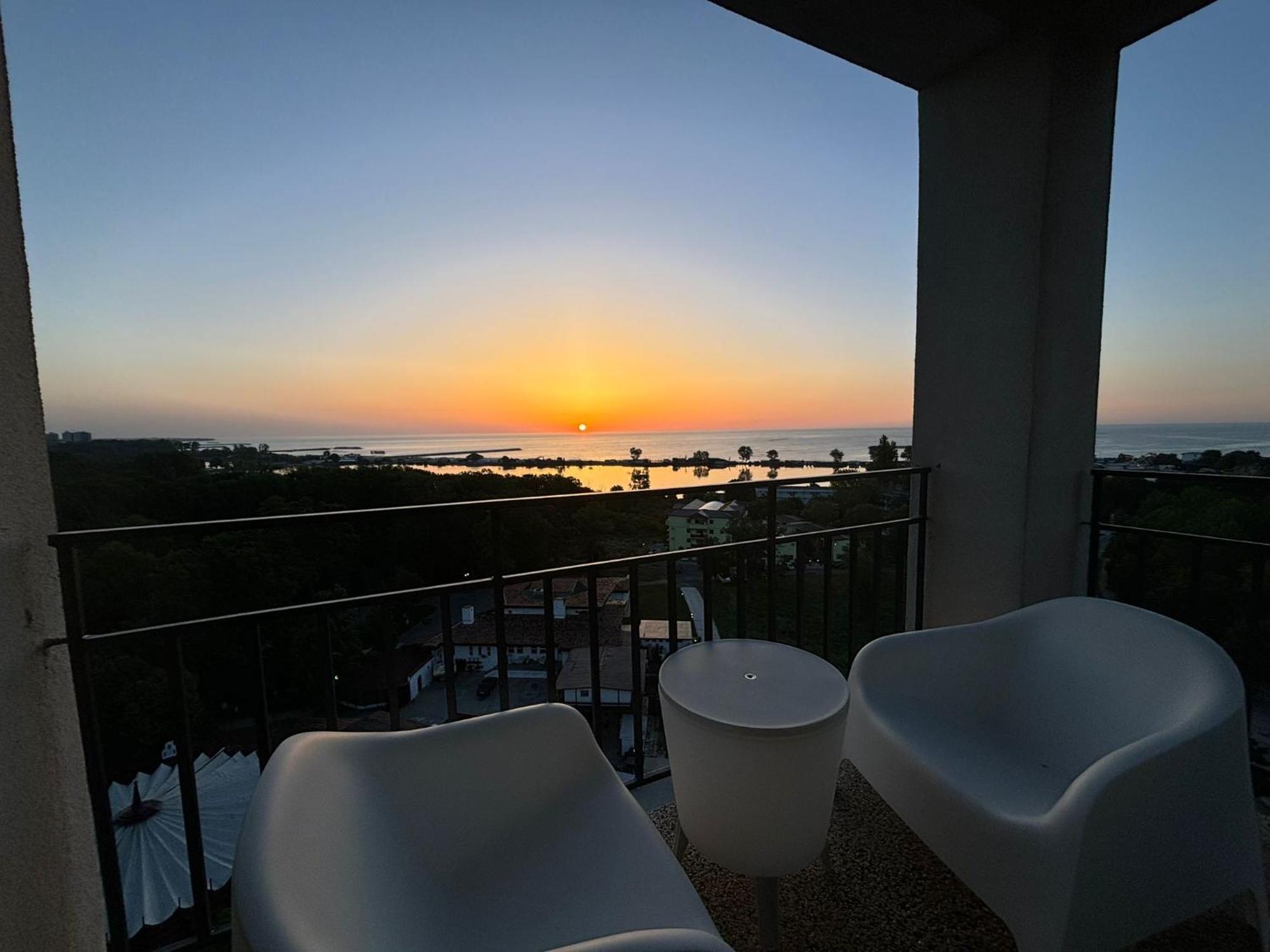 Donna Alba Seaview Penthouse, casa ta de pe plajă Apartment Neptun Exterior foto