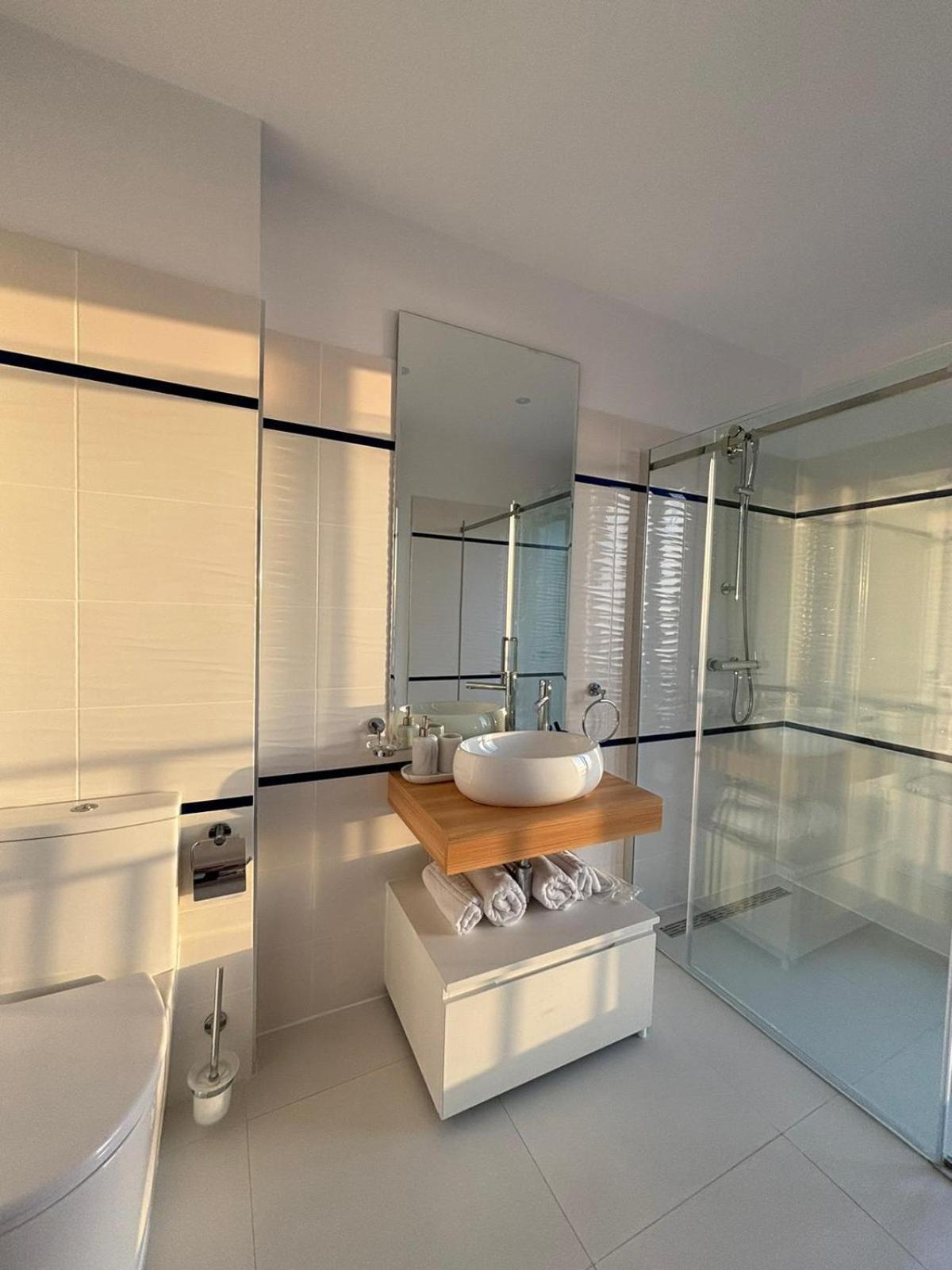 Donna Alba Seaview Penthouse, casa ta de pe plajă Apartment Neptun Exterior foto