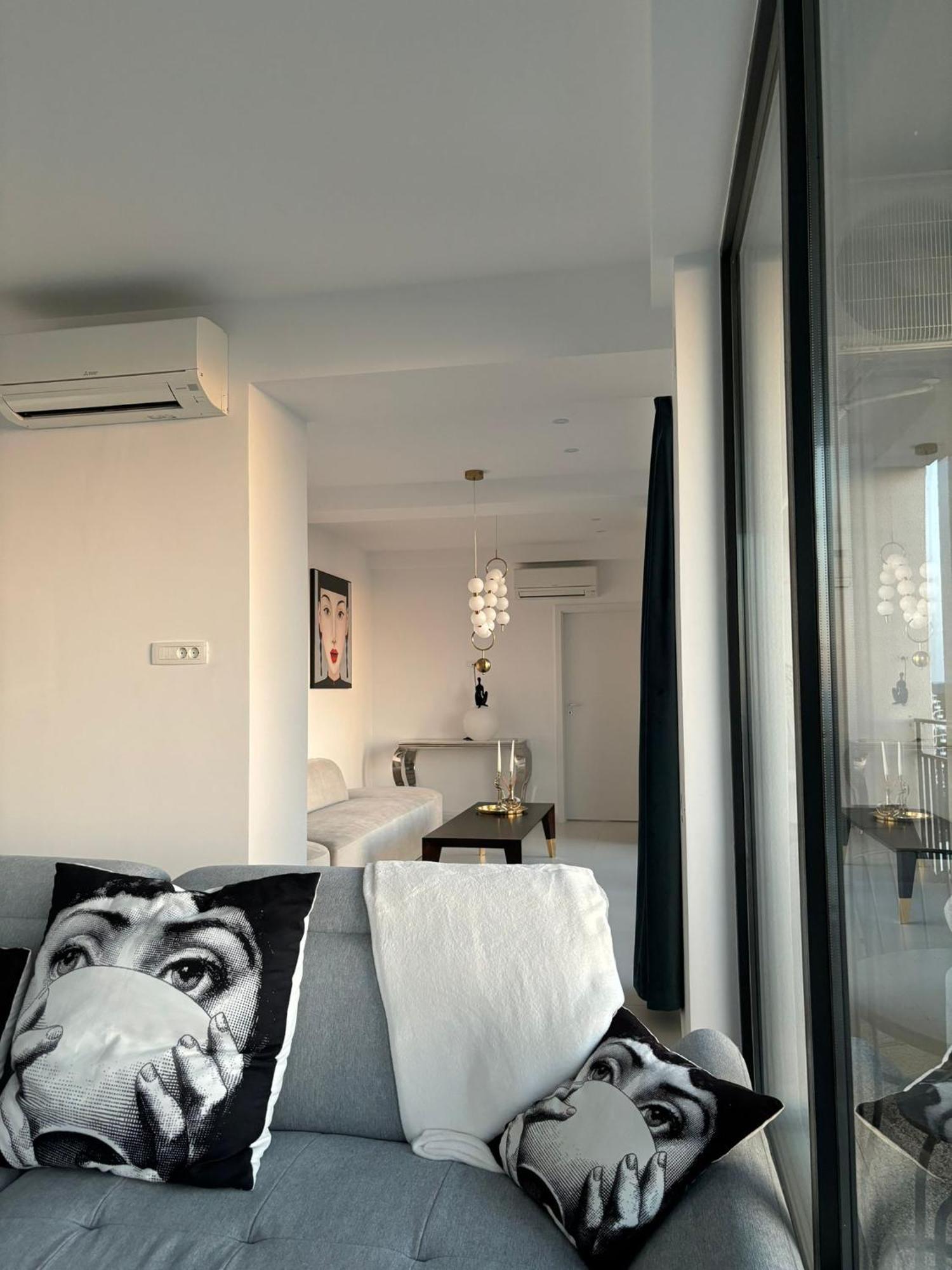 Donna Alba Seaview Penthouse, casa ta de pe plajă Apartment Neptun Exterior foto
