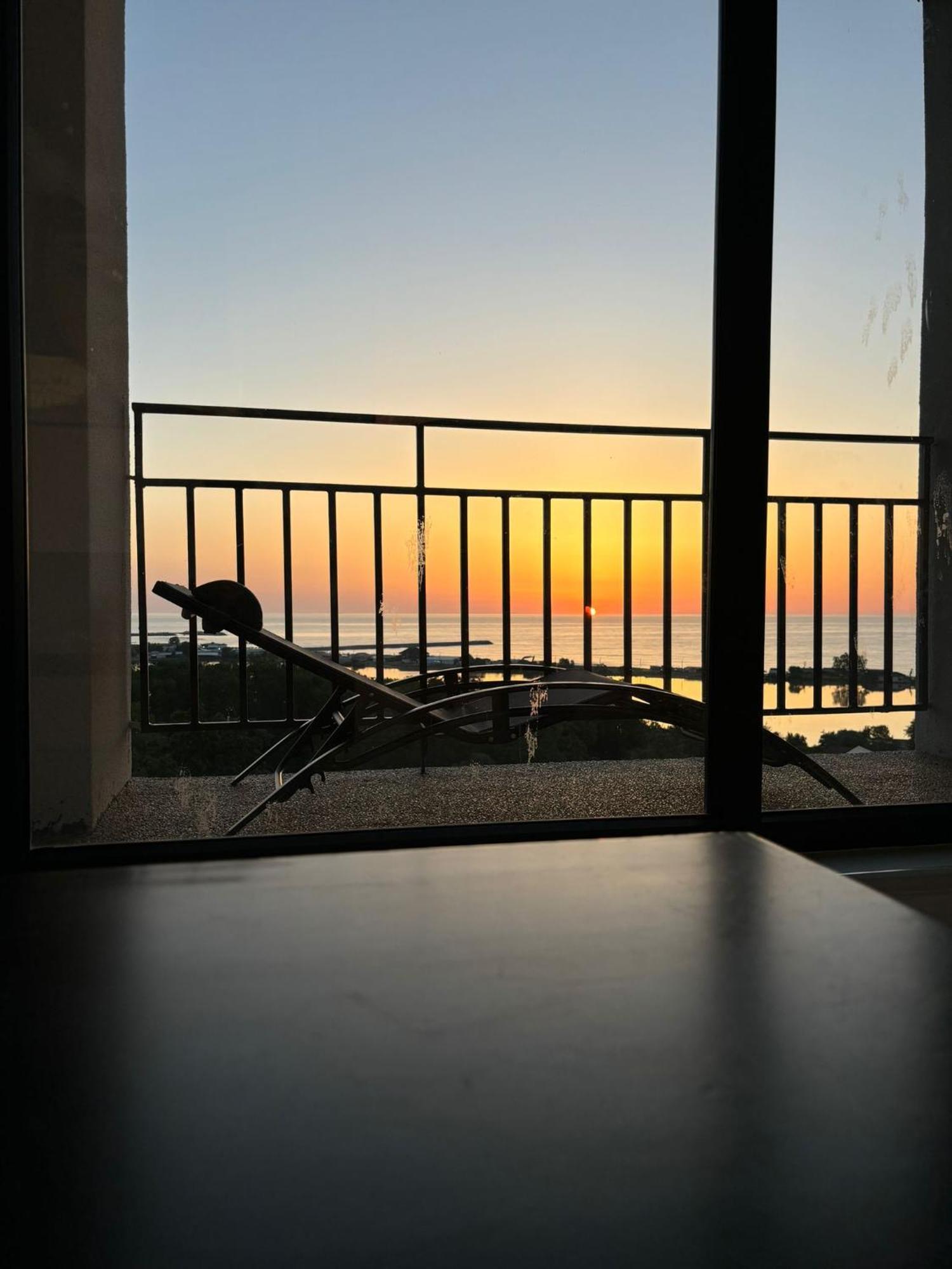 Donna Alba Seaview Penthouse, casa ta de pe plajă Apartment Neptun Exterior foto