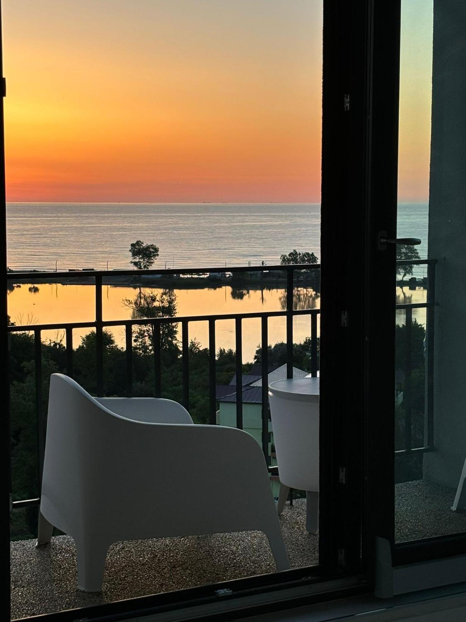 Donna Alba Seaview Penthouse, casa ta de pe plajă Apartment Neptun Exterior foto