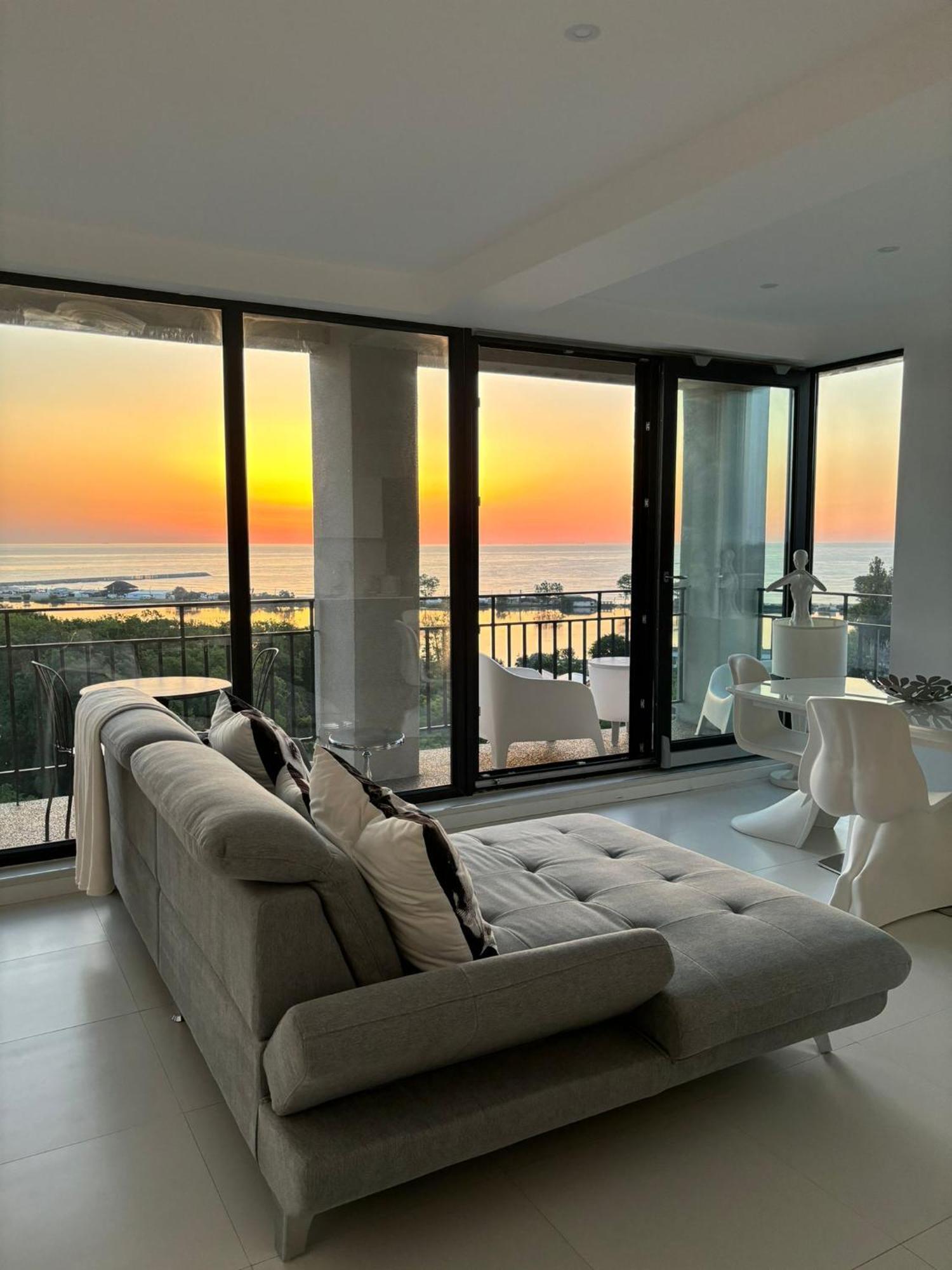 Donna Alba Seaview Penthouse, casa ta de pe plajă Apartment Neptun Exterior foto