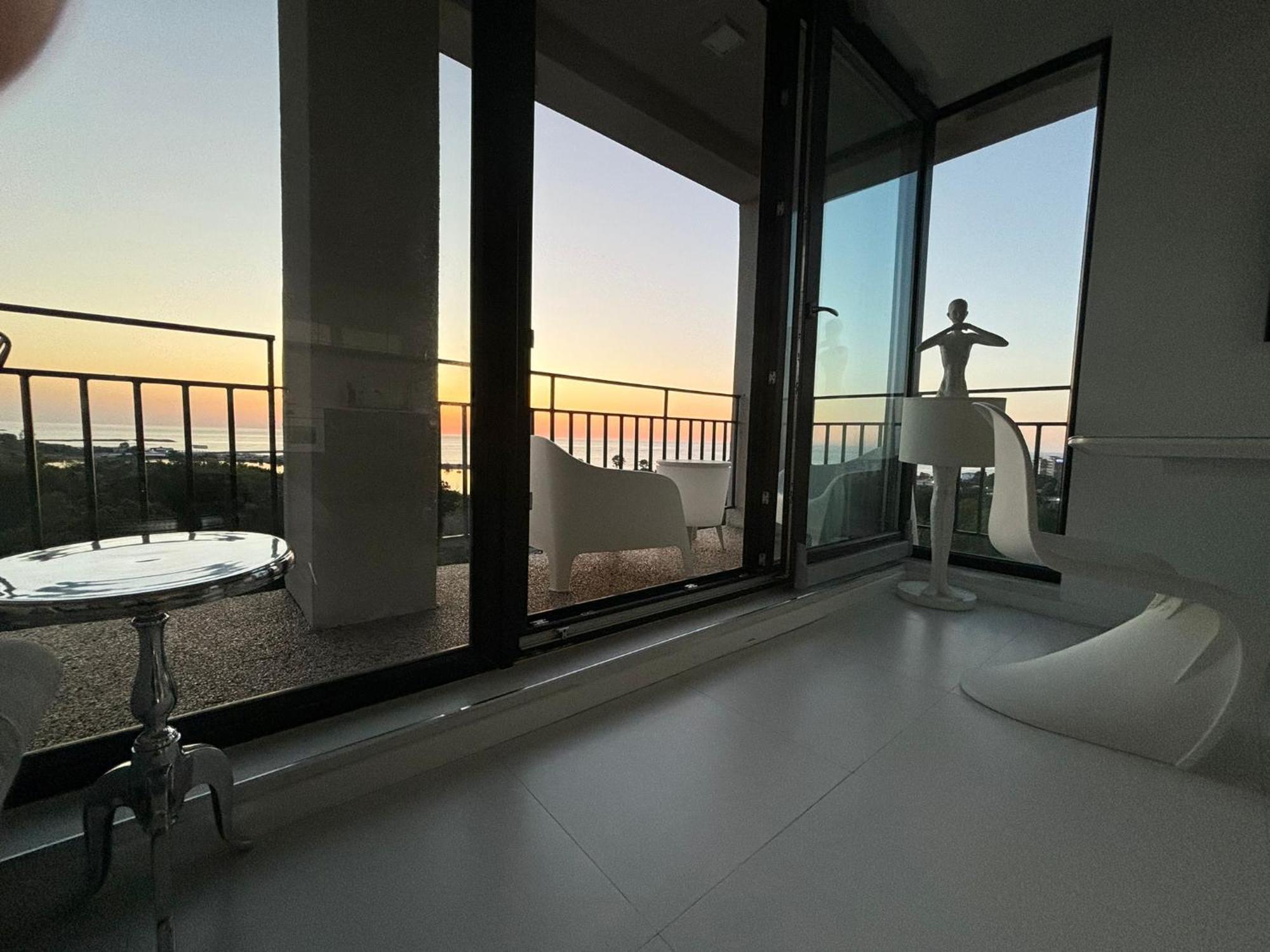 Donna Alba Seaview Penthouse, casa ta de pe plajă Apartment Neptun Exterior foto